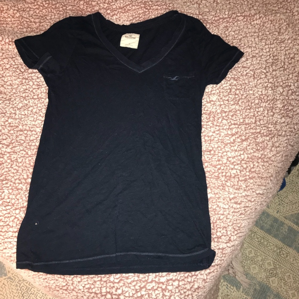 Hollister navy blue v neck